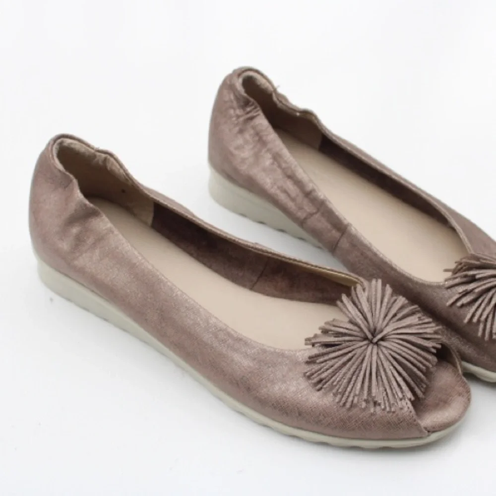 The Flexx peep toe low wedges